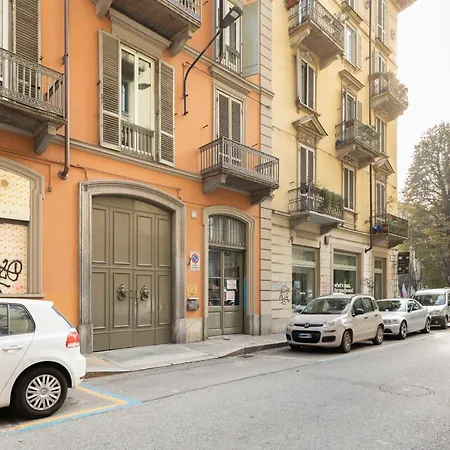 Montebello 42 Indy By Alterego Apartment Turin