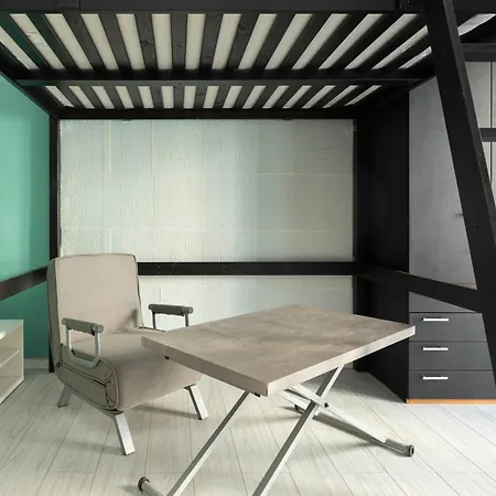 Montebello 42 Central Studio Apartments By Alterego Daire Torino