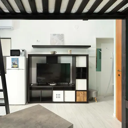 Montebello 42 Central Studio Apartments By Alterego * Torino